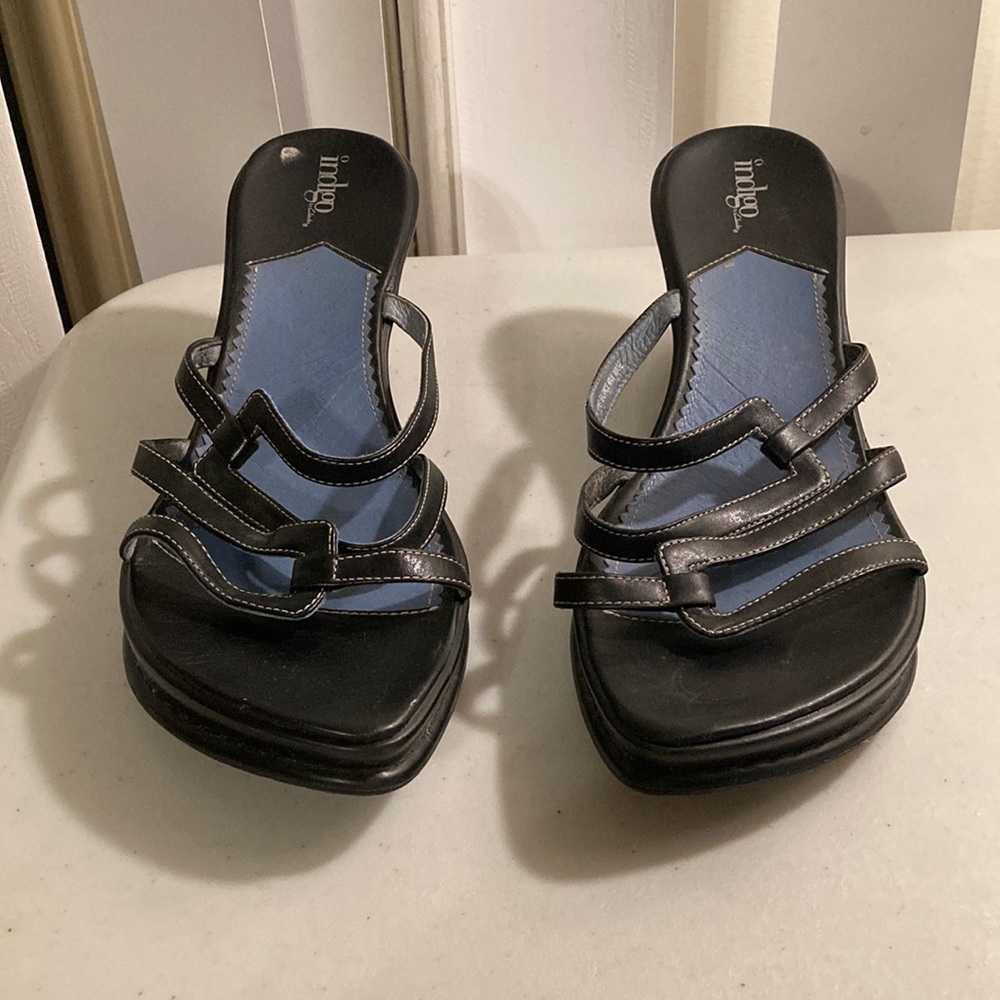 Indigo by Clark’s black sandals